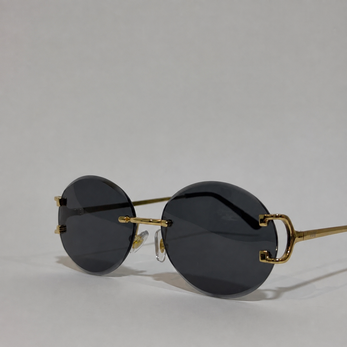 Gold / Black